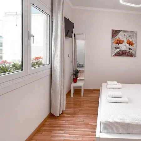 Amazing View 2br | Heart Of Apartment