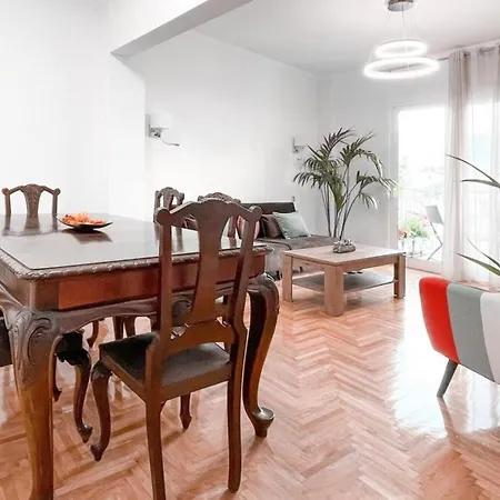 Amazing View 2br | Heart Of Apartment